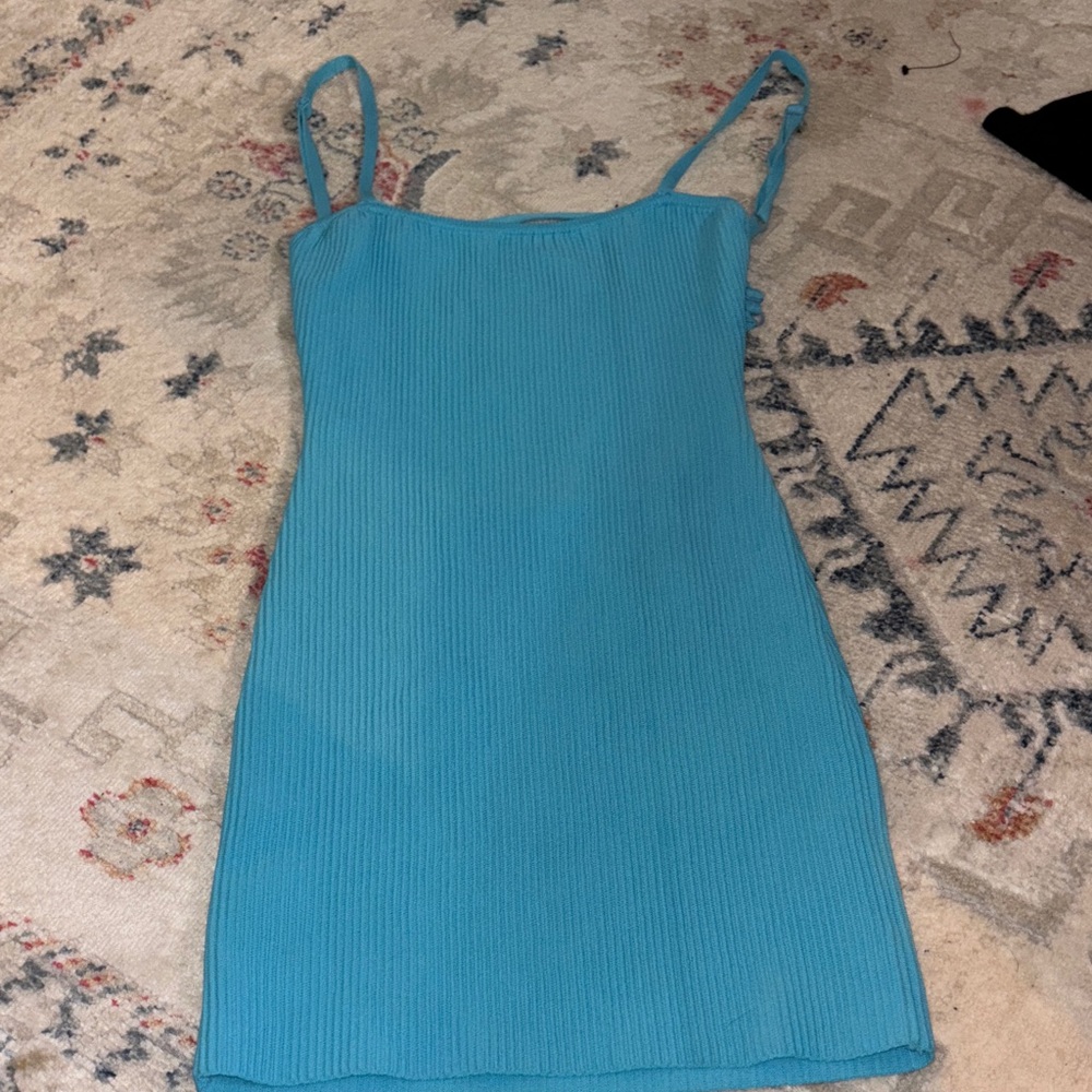 Chic Teal Backless Dress